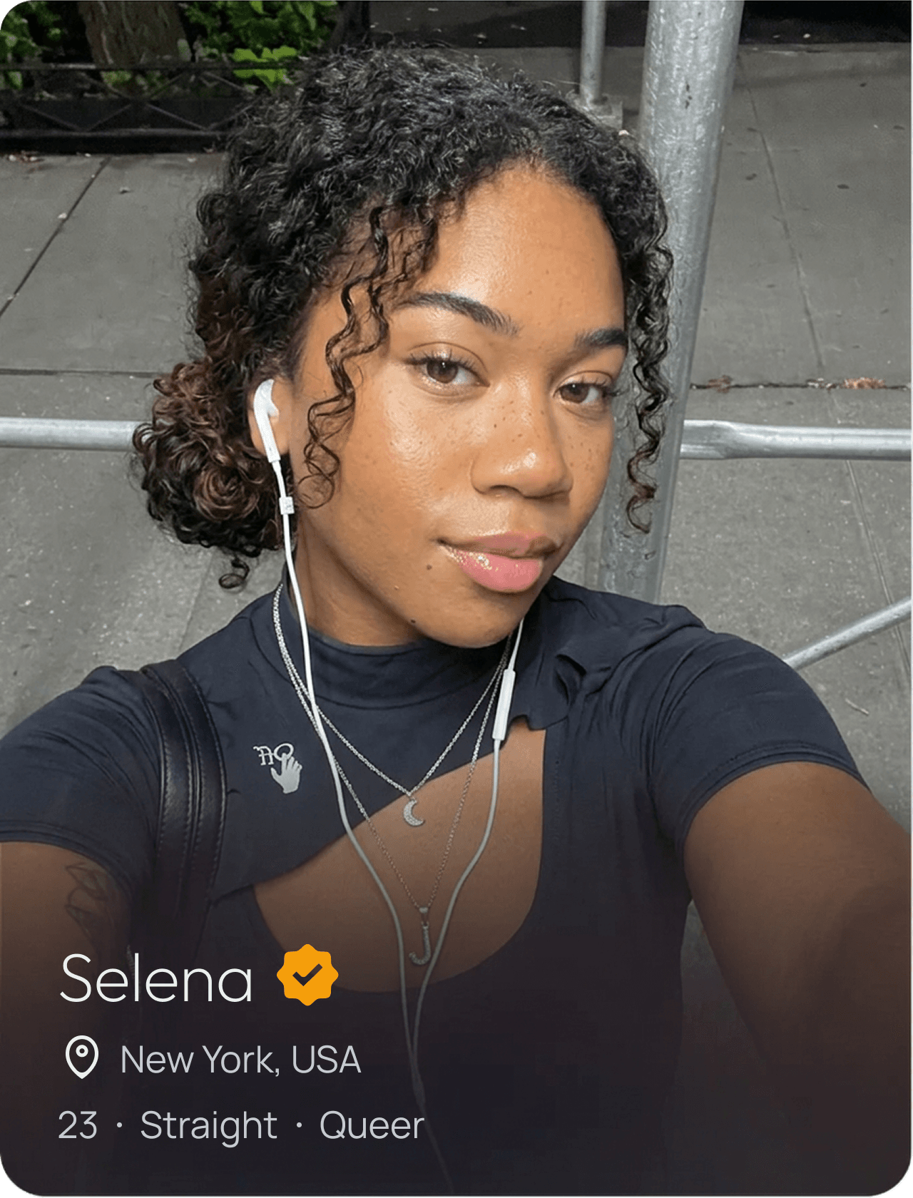 Selena Qties profile